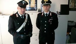Acquisti con carta di credito falsa, arrestato