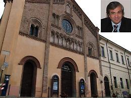 Teatro, Coffetti alza il tiro
Contratto più lungo o niente