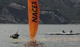 A Gemona del Friuli la coppa del mondo di acrobazia in parapendio Acromax