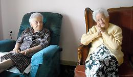 Clementina e Graziella, le due sorelle da record: 104 e 100 anni