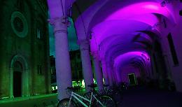 E piazza Duomo si tinge di rosa