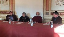 'Astrolabio', tra parola poetica e incanto della pittura
