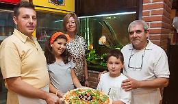 TERMINATO - 
Alla Casareccia lo scettro di ‘Re della Pizza 2013’. Sul podio Pulcinella e Dordoni