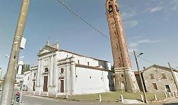 Tetto ko e infiltrazioni, chiusa la parrocchiale