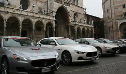 Maserati sotto il Torrazzo