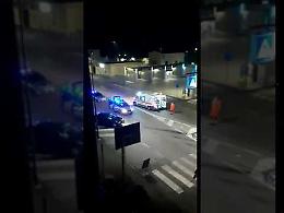 VIDEO Incidente stradale nella notte in via Milano