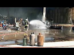 VIDEO I vigili del fuoco all'opera alla cascina Respaglie