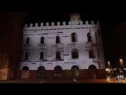 VIDEO Celebrazioni monteverdiane: videomapping sulla facciata del Comune di Cremona
