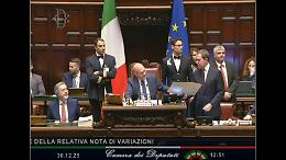 Via libera definitivo alla manovra da 22 miliardi