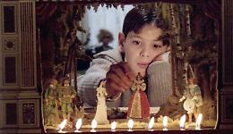 Il 2020 anno senza teatro: lo sguardo di Alexander e Hassid sceso dalla croce