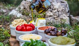 Dieta su misura: il ruolo terapeutico degli alimenti contro il cancro