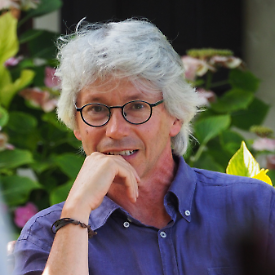 Giannandrea Mencini presenta "La battaglia dei semi"