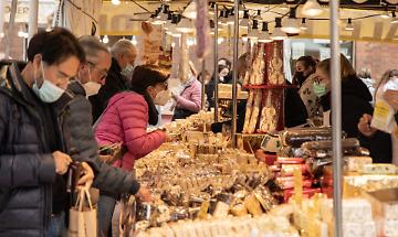 Torrone, al gran ballo finale con la presenza del governatore Fontana