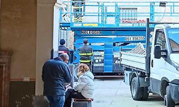 Infortunio sul lavoro in centro, muore un 55enne