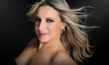 &laquo;No, vabb&egrave;, mi adoro&raquo;: Katia Follesa e la comicit&agrave; dell'autostima