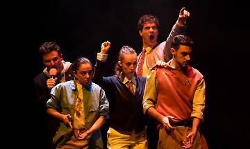 Il teatro risveglia le coscienze