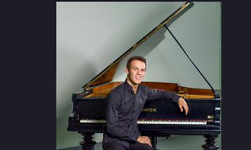 Tuffo nel Romanticismo con Strata