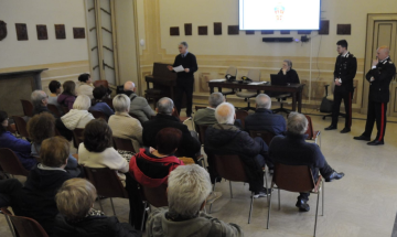 Sicurezza e prevenzione: i consigli di carabinieri e polizia locale