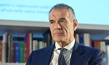 L'Italia del futuro: la lezione di Carlo Cottarelli al Politecnico su debito, produttivit&agrave; e riforme