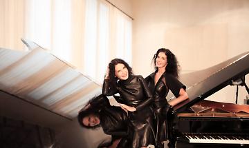 Quattro mani, un solo suono