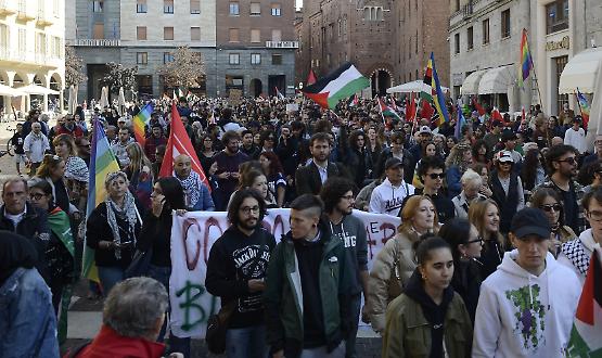 In duemila a Cremona: «Con Gaza nel cuore»