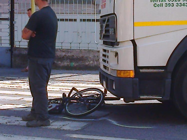 incidente via massarotti