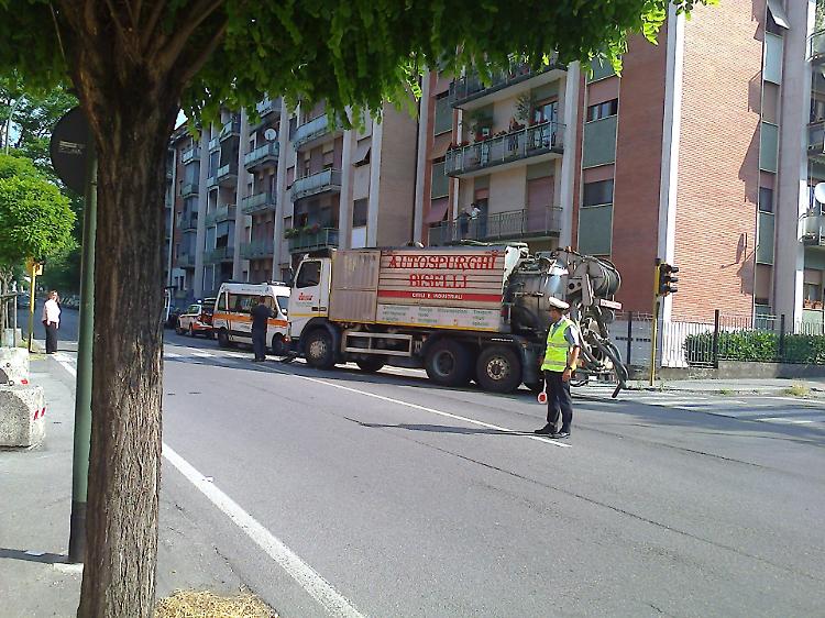 incidente via massarotti