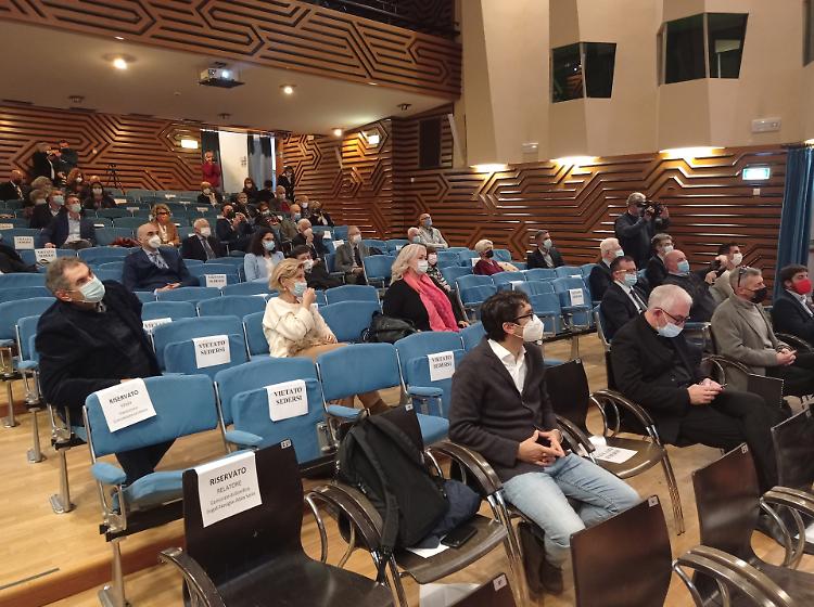 Il pubblico in Sal Maffei