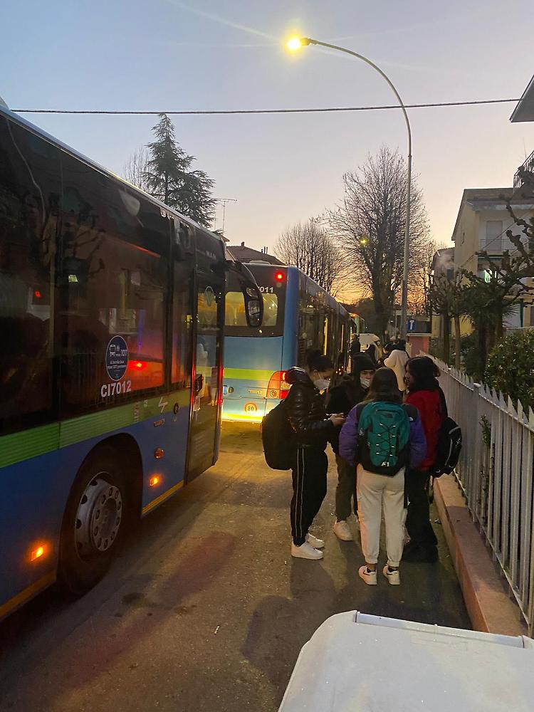 Studenti al capolinea di Casalmaggiore