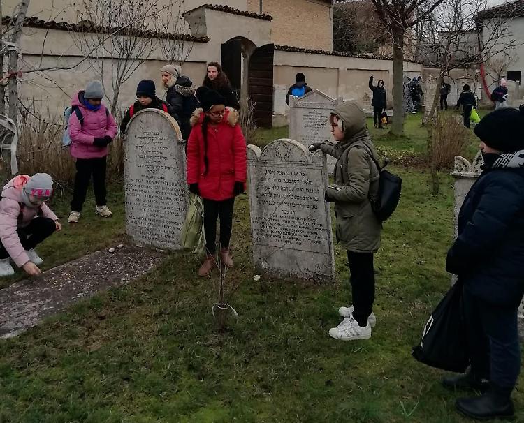 Ostiano - Cimitero ebraico