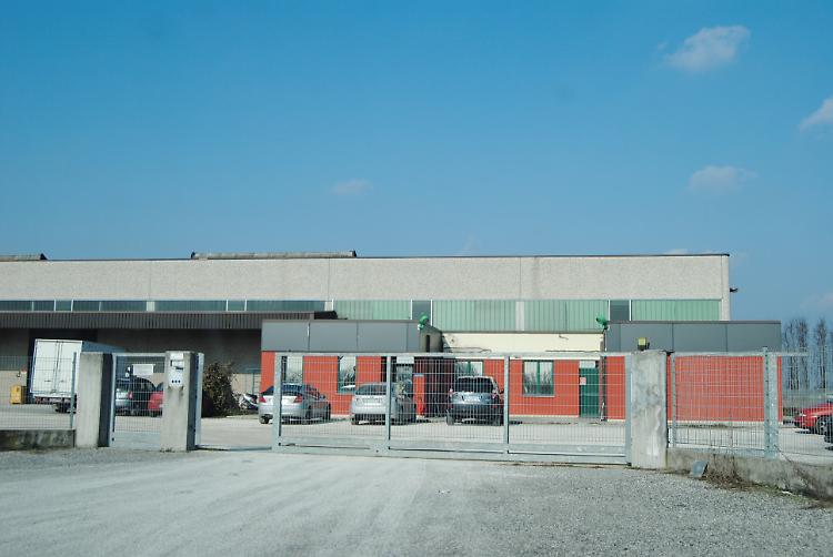 Getto d'acqua bollente, dipendente ustionata