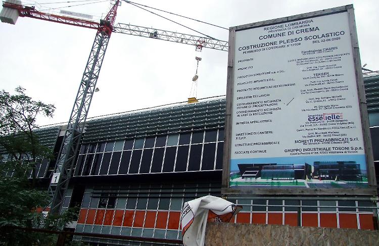 Scuola di Cl, c'è l'interesse di due privati