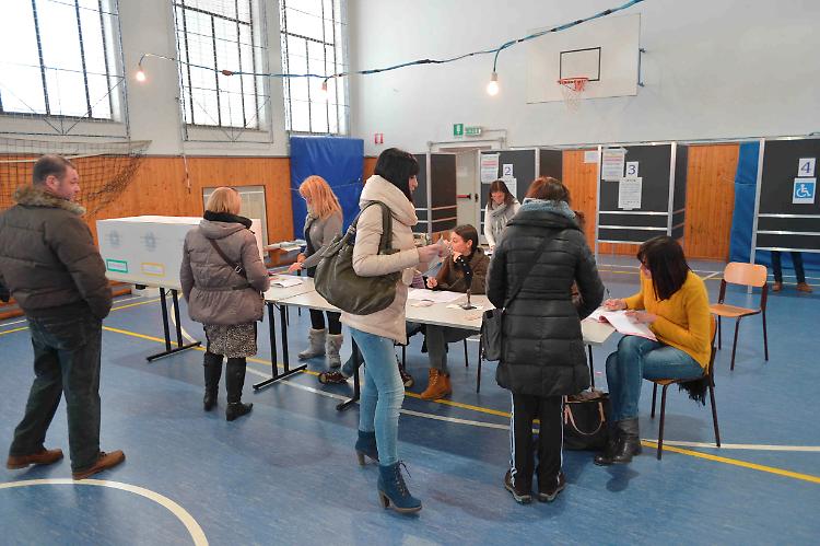 Elezioni, buona l'affluenza