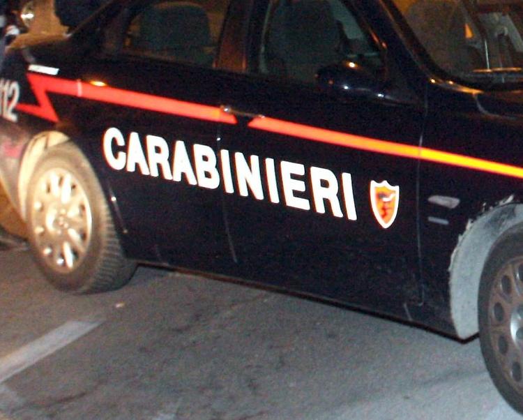 Donna aggredita in via Cadore