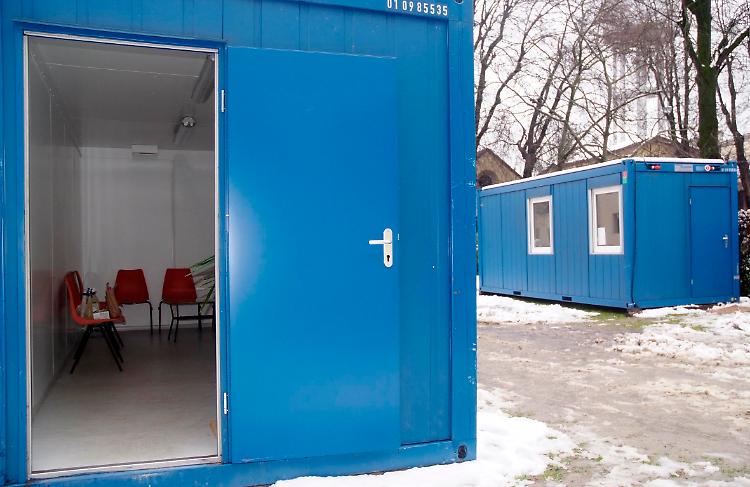 Cre, nei container tra i disagi
E ci si è messa pure la neve