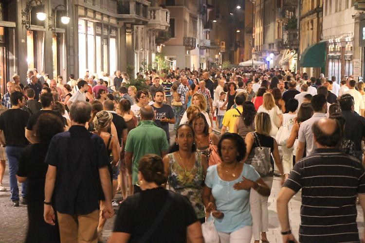 Con l’arrivo della bella stagione il centro storico si animerà con diverse iniziative e già montano le polemiche per il rumore. Cosa fare?