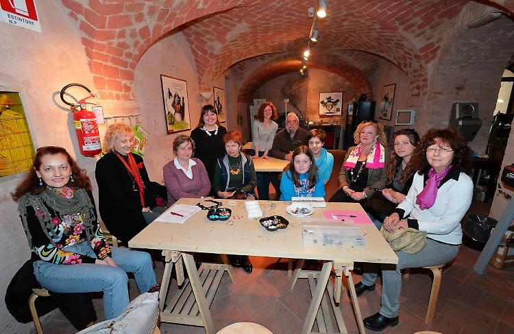 Come creare un bijoux, iniziato il corso