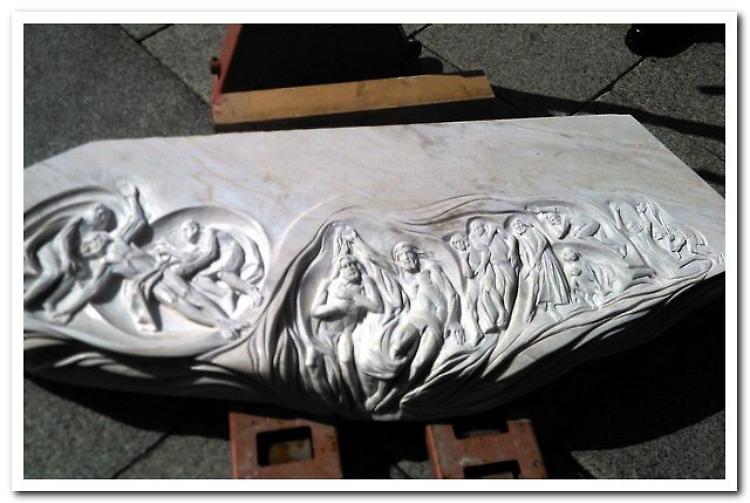 Una delle opere di Toffetti consegnate ieri