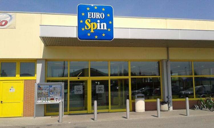 Furto all'Eurospin, sparisce la cassaforte
