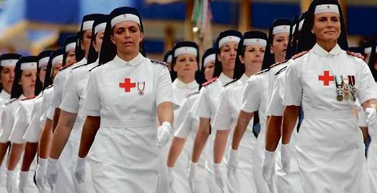 Sono in arrivo le crocerossine
