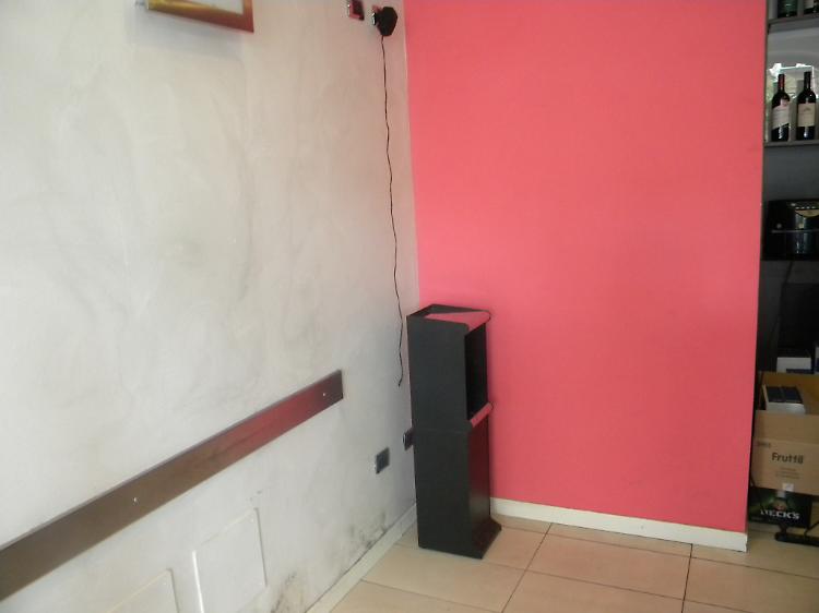 Spaccata notturna al Bar La Rocca, rubati i videopoker 