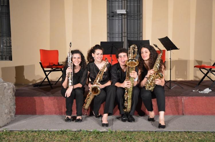Brescia. Domenica 'Aperitivo in concerto' con il Quartetto Thymosax 