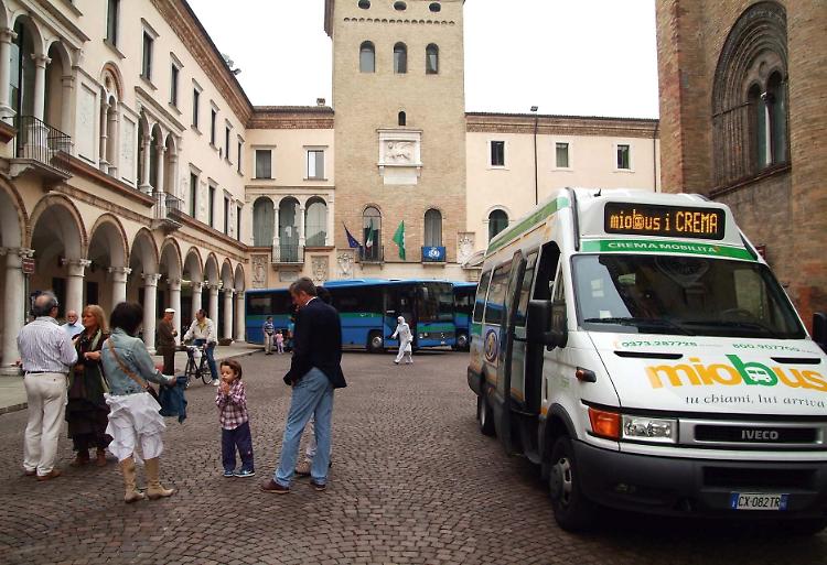 Piedibus e Miobus sociale
grazie a fondi dalla Regione