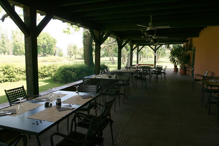 Intrusione al Golf Club Torrazzo, rubati pochi spiccioli e ladri in fuga