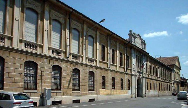 A Soresina pochi iscritti. Salviamo il Ponzini