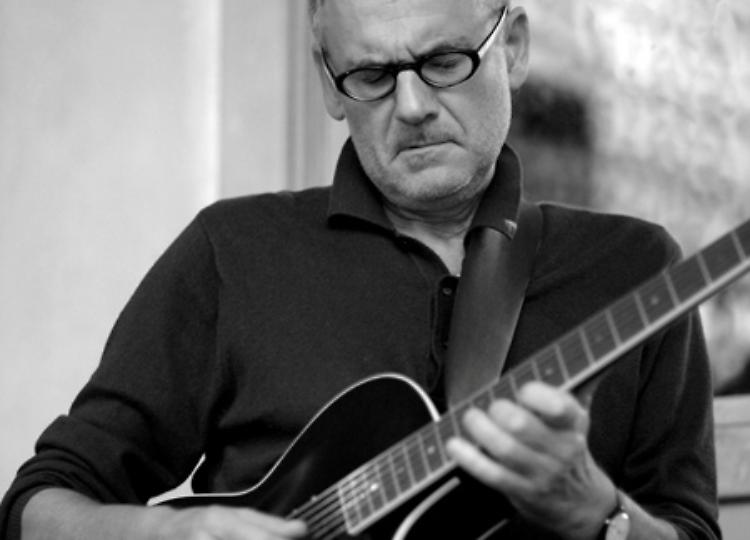 Domani il Jimmy Villotti Trio al Milestone di Piacenza