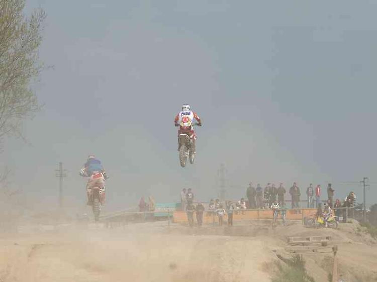 Caduta al campo cross, ferito motociclista 27enne