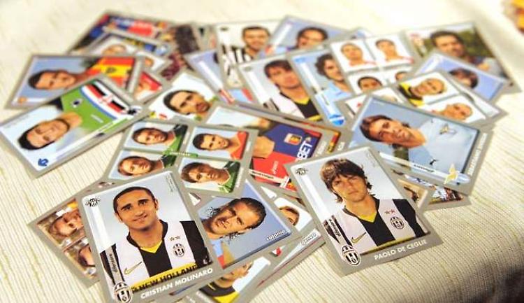 Fuori programma a Quattrocase: lo scambio di figurine