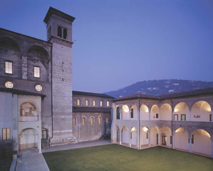E... state a Brescia? Appuntamenti a Santa Giulia e al Capitolium 

