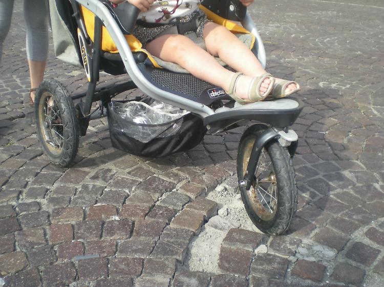 Buche trappola per i passeggini